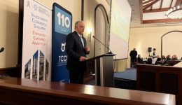 i-chiroteri-krisi-ton-telefteon