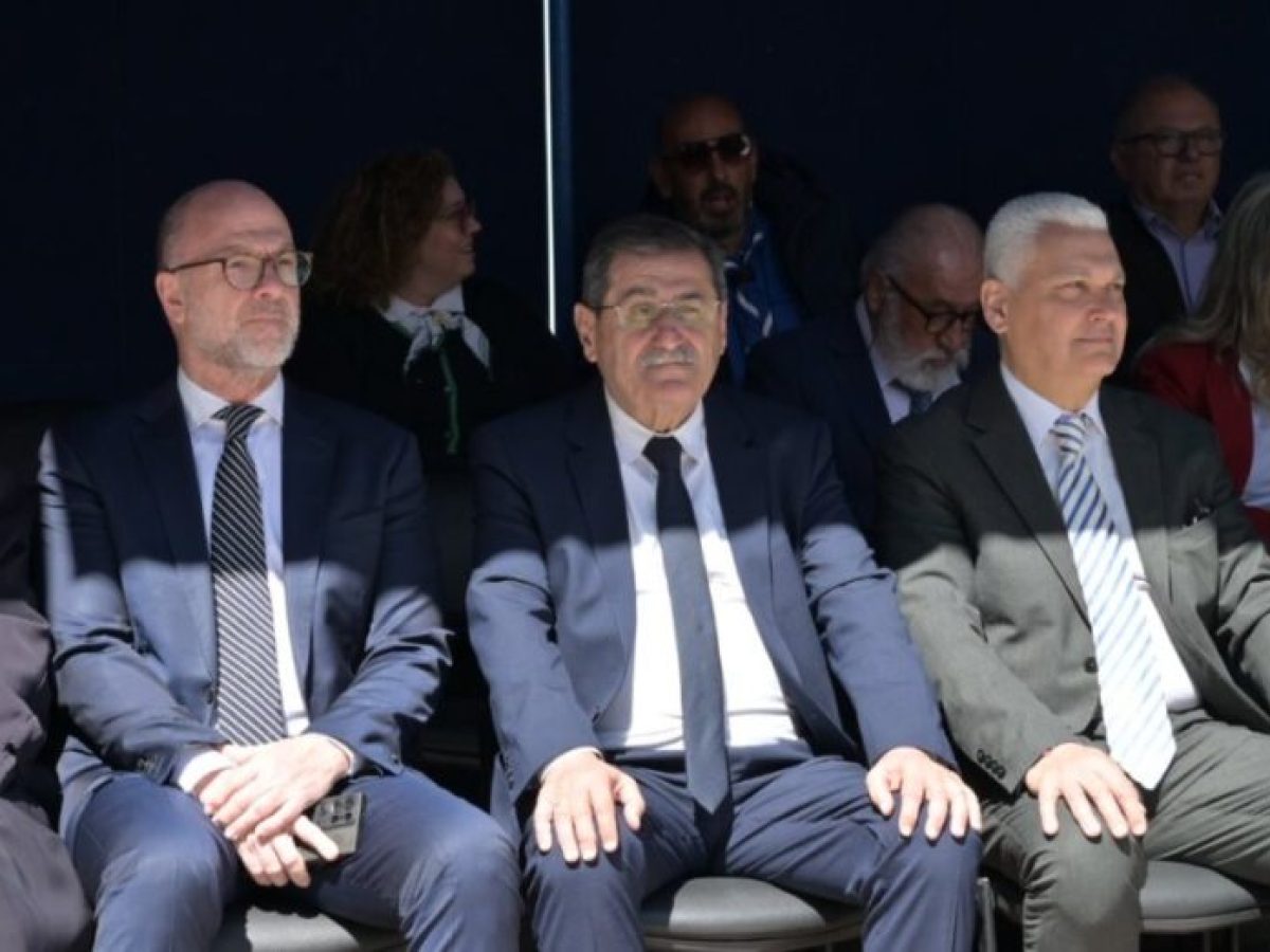 &Eta; &Delta;&eta;&mu;&omicron;&tau;&iota;&kappa;ή &Alpha;&rho;&chi;ή &tau;&eta;&sigmaf; &Pi;ά&tau;&rho;&alpha;&sigmaf; &tau;ί&mu;&eta;&sigma;&epsilon; &tau;&eta;&nu; &Epsilon;&pi;έ&tau;&epsilon;&iota;&omicron; &tau;&eta;&sigmaf; &Epsilon;&lambda;&lambda;&eta;&nu;&iota;&kappa;ή&sigmaf; &Epsilon;&pi;&alpha;&nu;ά&sigma;&tau;&alpha;&sigma;&eta;&sigmaf; &tau;&eta;&sigmaf; 25&eta;&sigmaf; &Mu;&alpha;&rho;&tau;ί&omicron;&upsilon; 1821