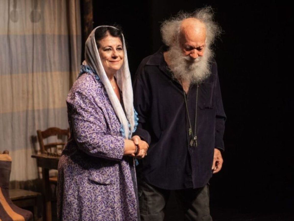 Η εμβληματική παράσταση «Αγγέλα Παπάζογλου» στην Αίθουσα του Μάραθου