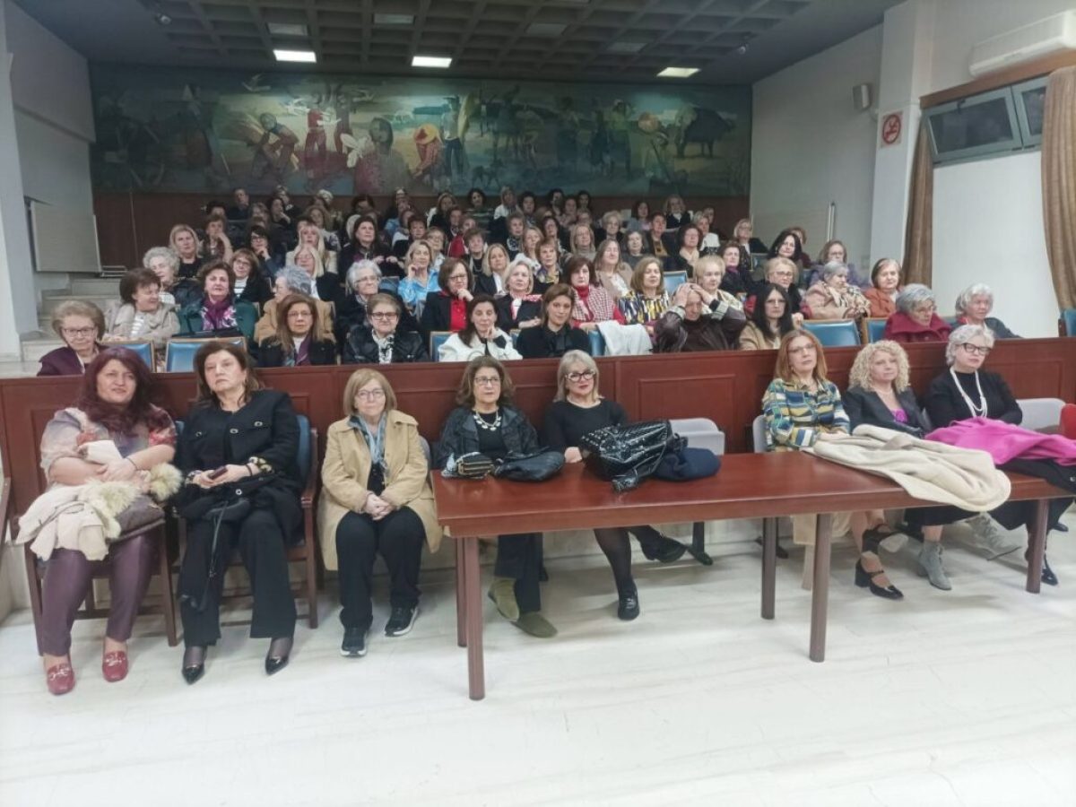 Οι «Φίλες της Αγάπης» τίμησαν την Ημέρα της Γυναίκας με ομιλία της Βαρβάρας Πάπαρη