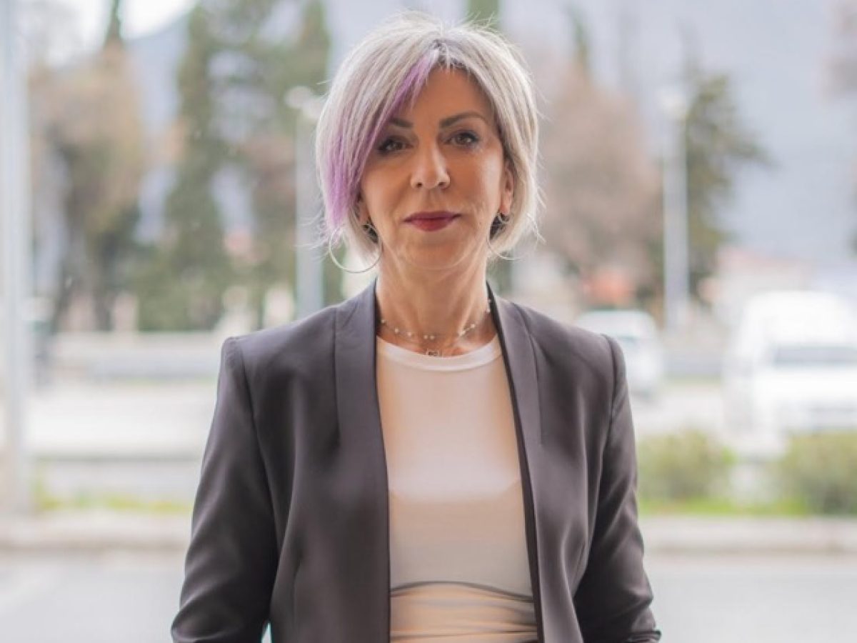 Η κα Χριστίνα Ματαράγκα στο Ράδιο Σταγών για την αυριανή εκδήλωση κατά του σχολικού εκφοβισμού στην Καλαμπάκα