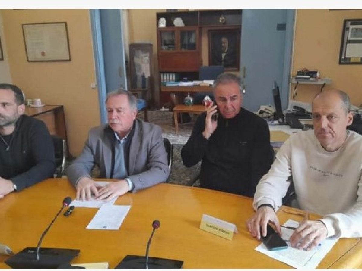 Η Κάλυμνος «θα παγώσει» την ημέρα της κηδείας του ευεργέτη της Γιάννη Χαλίκου– Το λαϊκό προσκύνημα και το τελετουργικό την ημέρα της κηδείας (video)