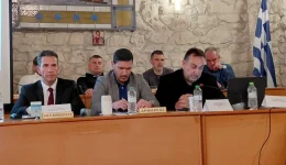 i-kassandra-schediazi-to-touristiko