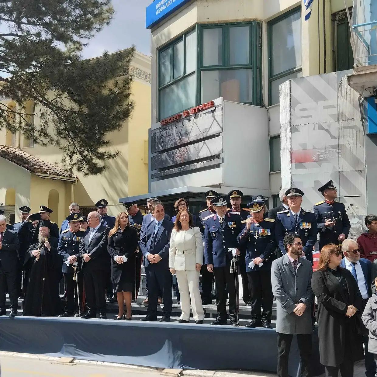 i-kozani-tima-tin-25i