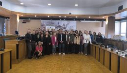 i-periferia-thessalias-filoxenise-sti