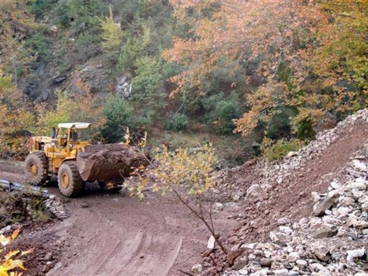 Η Αχαΐα ανάμεσα στις 13 πιο “ευάλωτες” περιοχές για κατολισθήσεις