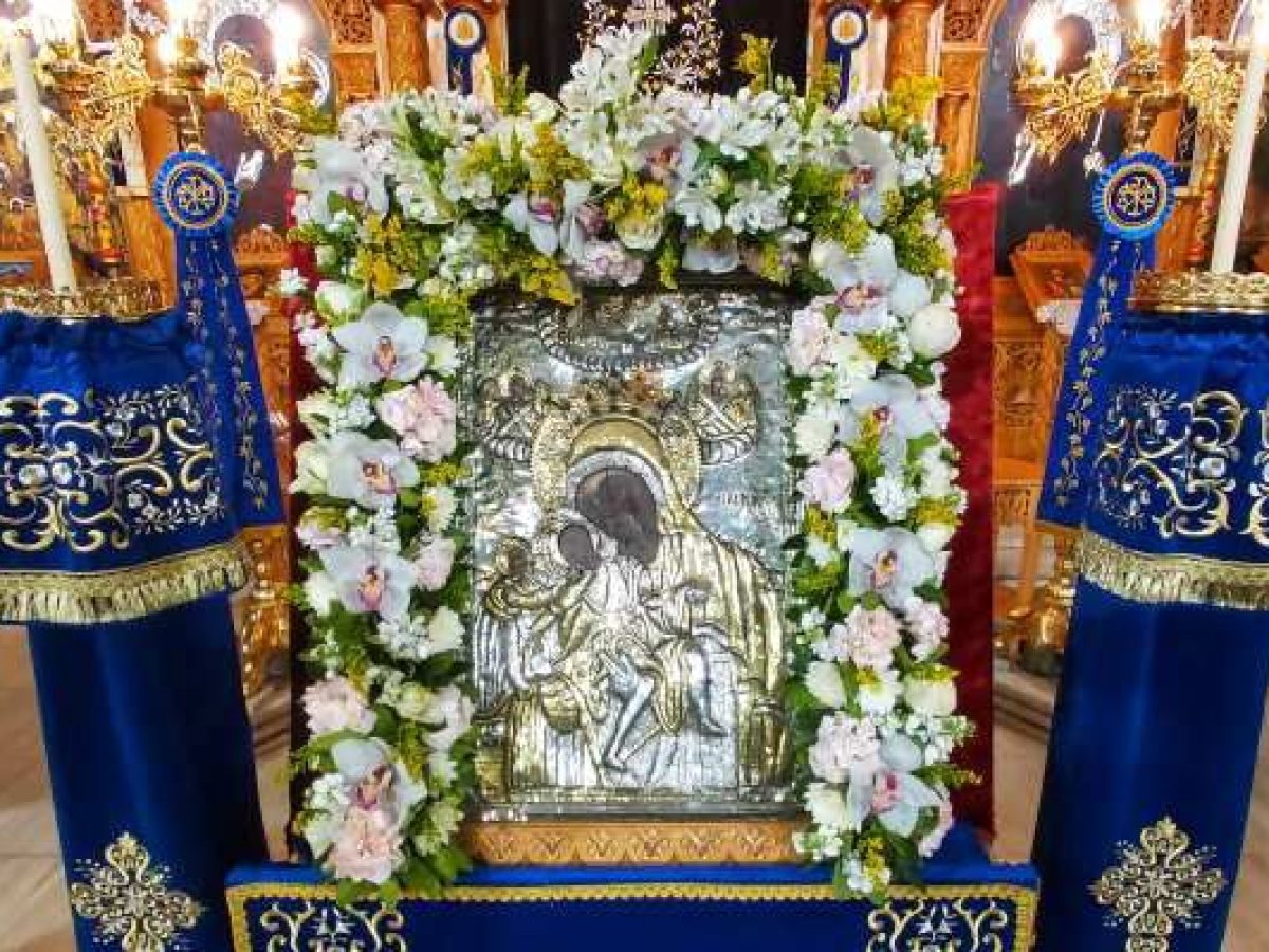 Η Ακολουθία του Ακαθίστου Ύμνου στην Παναγίτσα Ταύρου