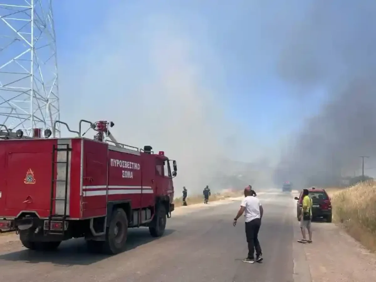 Ειδική προειδοποίηση της Πυροσβεστικής για το Θριάσιο: Το σχέδιο για τις φωτιές στην Δυτική Αττική και οι 30 «ιπτάμενοι φρουροί»