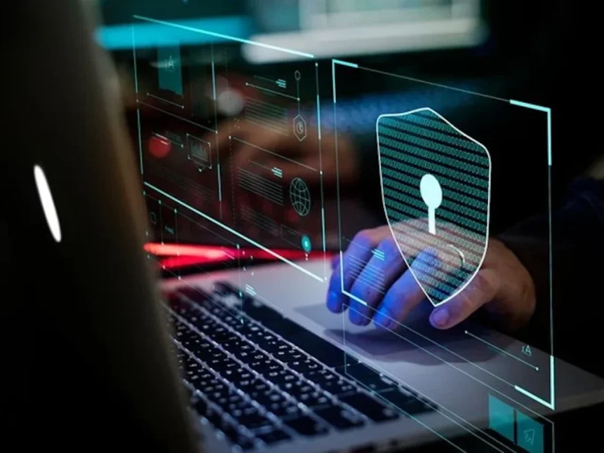 Ηλεκτρονικές απάτες: Όταν ένα SMS αρκεί για να χαθούν χιλιάδες ευρώ