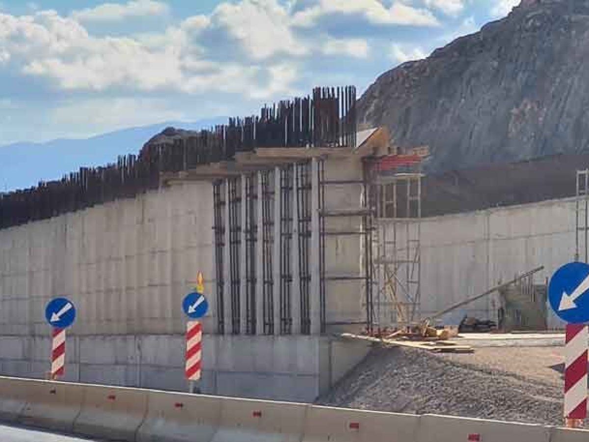 Είναι διασφαλισμένοι οι κόμβοι  Αγ. Νικολάου  και Νεάπολης;