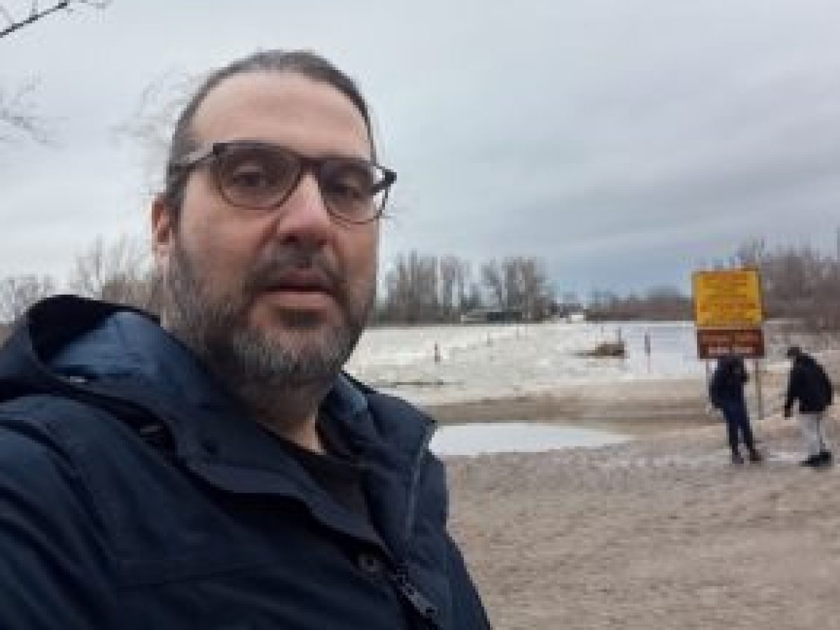 Υποψήφιος για το συνέδριο του ΠΑΣΟΚ ο Γιάννης Τομαδάκης