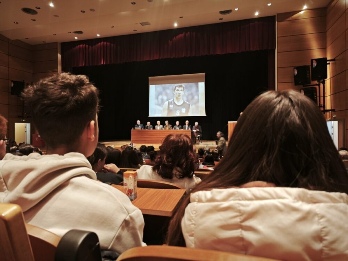 Ισχυρό μήνυμα κατά της βίας και του εκφοβισμού στην Κοζάνη