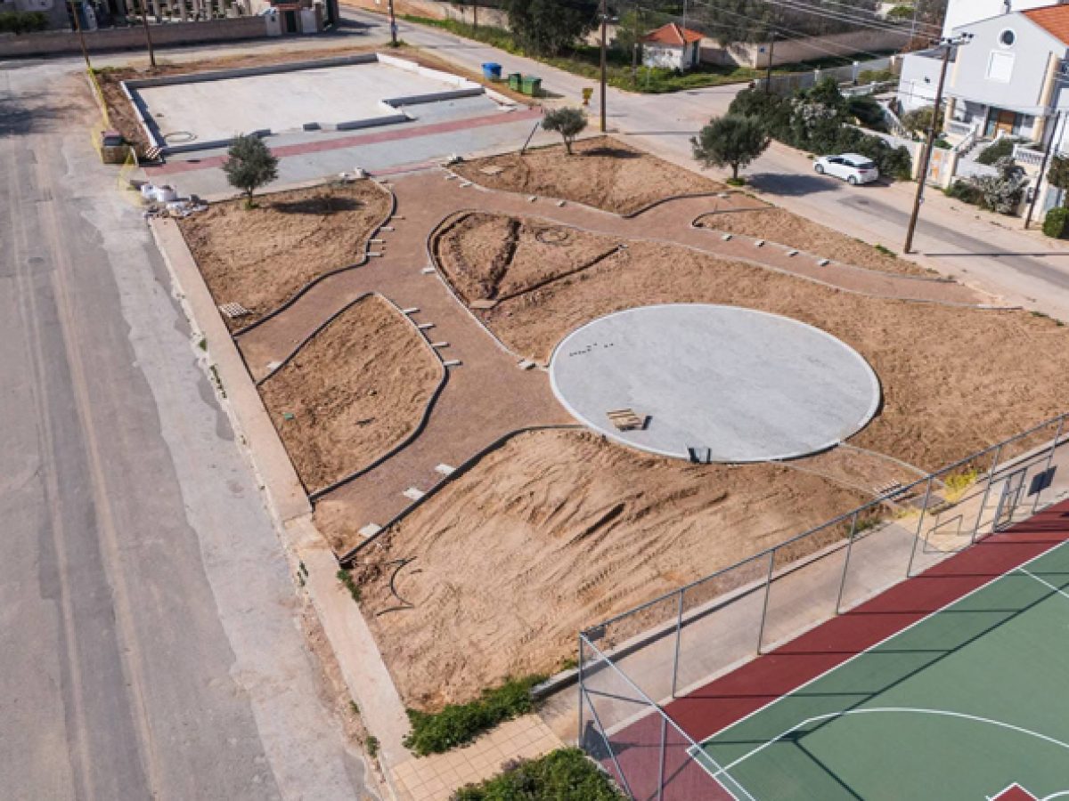 Καλύβια: Ετοιμάζεται η πρώτη θεματική παιδική χαρά