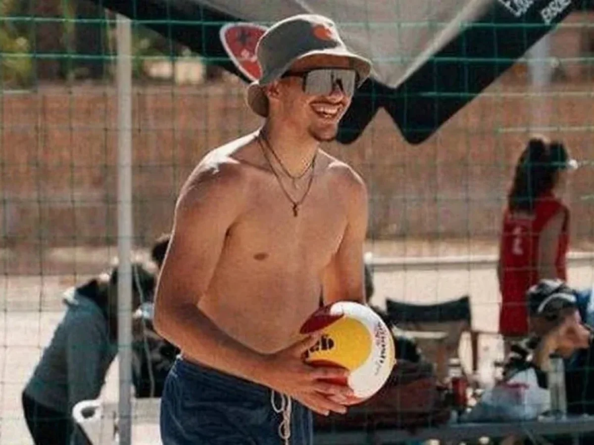 «Καλό ταξίδι, παλικάρι μου» ράγισαν και οι πέτρες στο τελευταίο «αντίο» στον 18χρονο Μάκη, ΦΩΤΟ