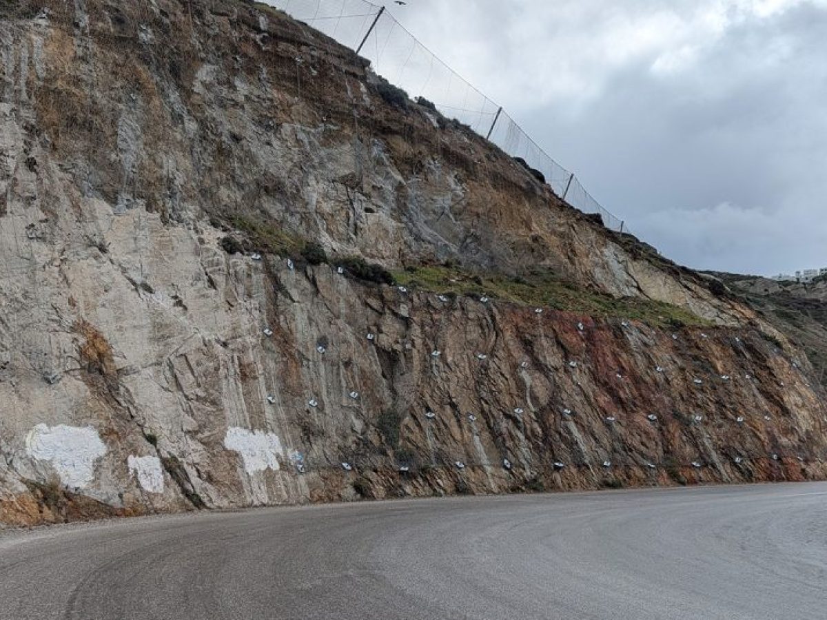 Κανονικά η κυκλοφορία στον δρόμο του Αθηνιού