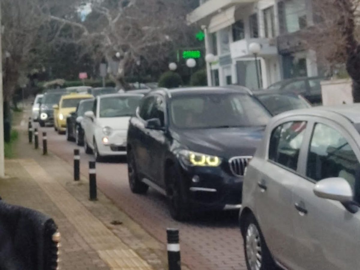 Καταγγελία κατοίκου για την αυξημένη κυκλοφορία στην οδό Ολύμπου στα Αλώνια