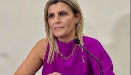katerina-gavala-i-venzini-pano