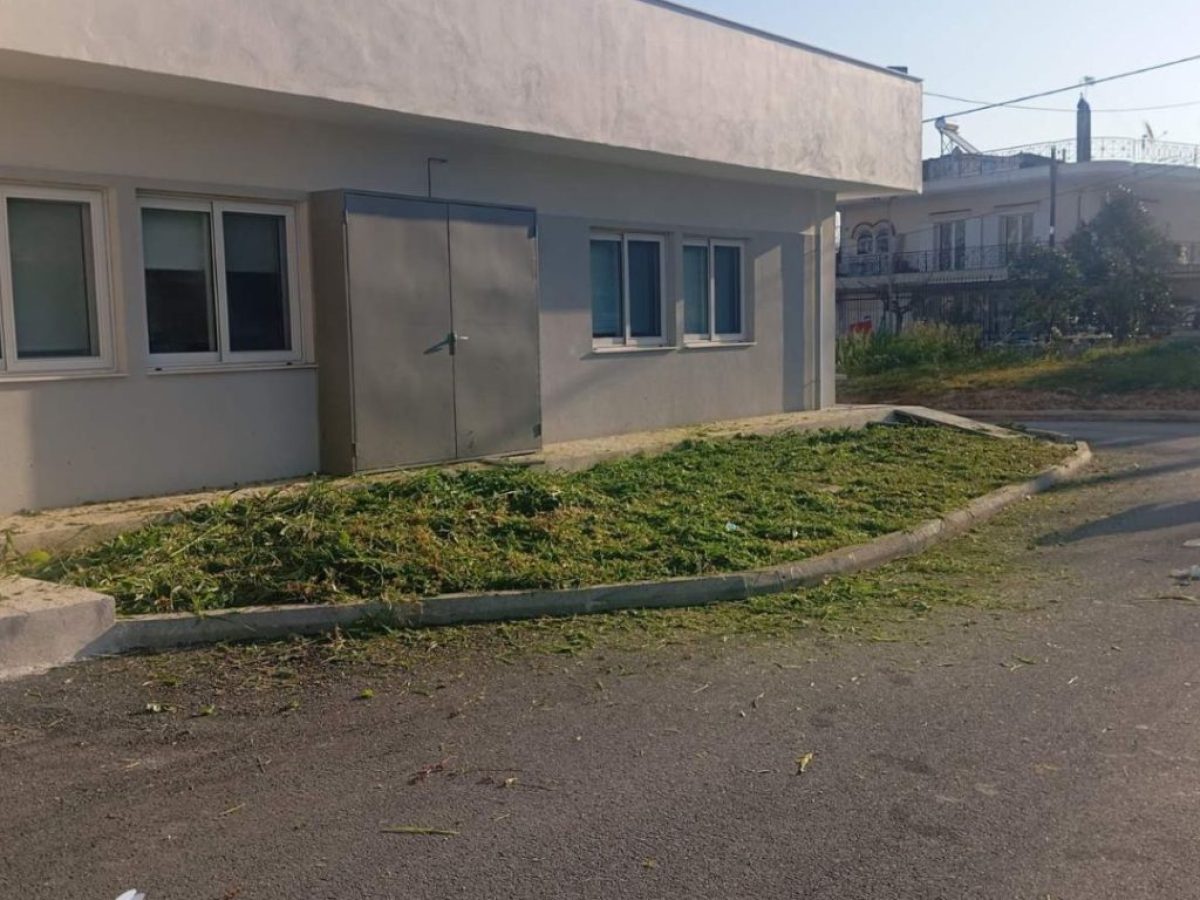 &Kappa;ά&tau;&omega; &Alpha;&chi;&alpha;ΐ&alpha;: &Epsilon;&rho;&gamma;&alpha;&sigma;ί&epsilon;&sigmaf; &kappa;&alpha;&theta;&alpha;&rho;&iota;&sigma;&mu;&omicron;ύ &sigma;&tau;&omicron;&nu; &epsilon;&xi;&omega;&tau;&epsilon;&rho;&iota;&kappa;ό &chi;ώ&rho;&omicron; &tau;&omicron;&upsilon; &Kappa;έ&nu;&tau;&rho;&omicron;&upsilon; &Upsilon;&gamma;&epsilon;ί&alpha;&sigmaf; &pi;&alpha;&rho;&omicron;&upsilon;&sigma;ί&alpha; &tau;&omicron;&upsilon; &Alpha;&nu;&tau;&iota;&delta;&eta;&mu;ά&rho;&chi;&omicron;&upsilon; &Kappa;ώ&sigma;&tau;&alpha; &Tau;&alpha;&pi;&epsilon;&iota;&nu;&omicron;ύ &ndash; &Phi;&Omega;&Tau;&Omicron;