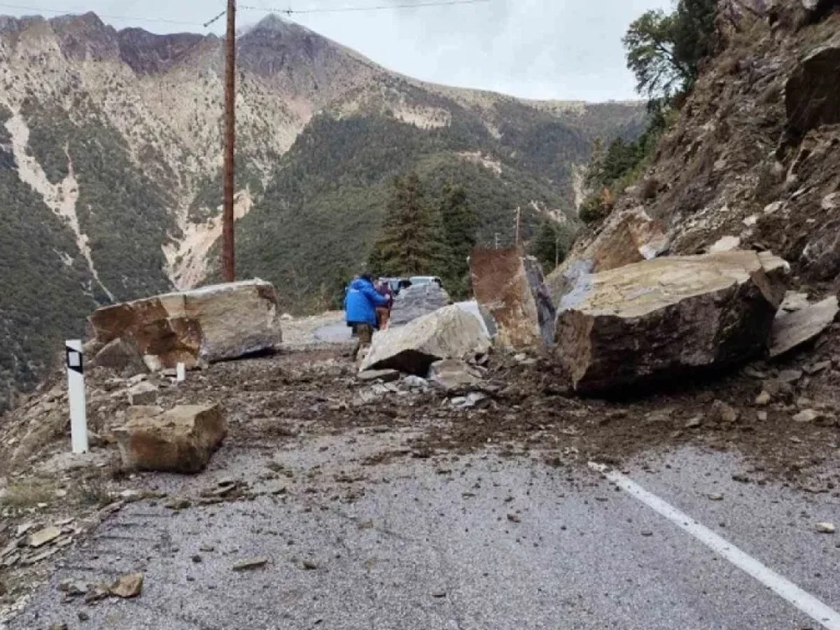 Κατολισθήσεις και προβλήματα ηλεκτροδότησης στα Άγραφα μετά τον σεισμό 4,8 Ρίχτερ