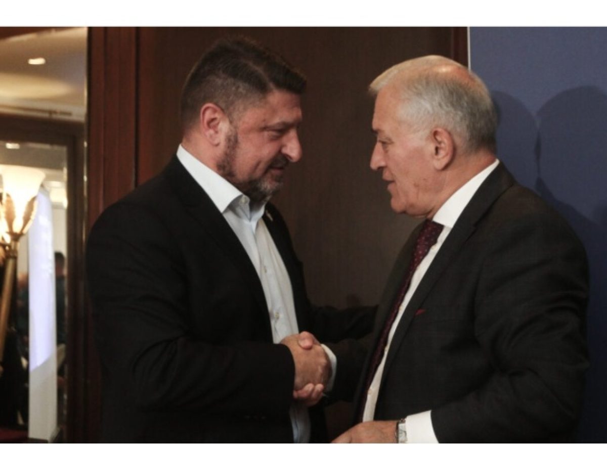 &Kappa;&alpha;&iota; &xi;&alpha;&phi;&nu;&iota;&kappa;ά &laquo;&pi;ό&lambda;&epsilon;&mu;&omicron;&sigmaf;&raquo; &Kappa;&Epsilon;&Delta;&Epsilon; &ndash; &Nu;ί&kappa;&omicron;&upsilon; &Chi;&alpha;&rho;&delta;&alpha;&lambda;&iota;ά &mu;έ&sigma;&omega;&hellip; &Delta;ή&mu;&omicron;&upsilon; &Alpha;&theta;&eta;&nu;&alpha;ί&omega;&nu;