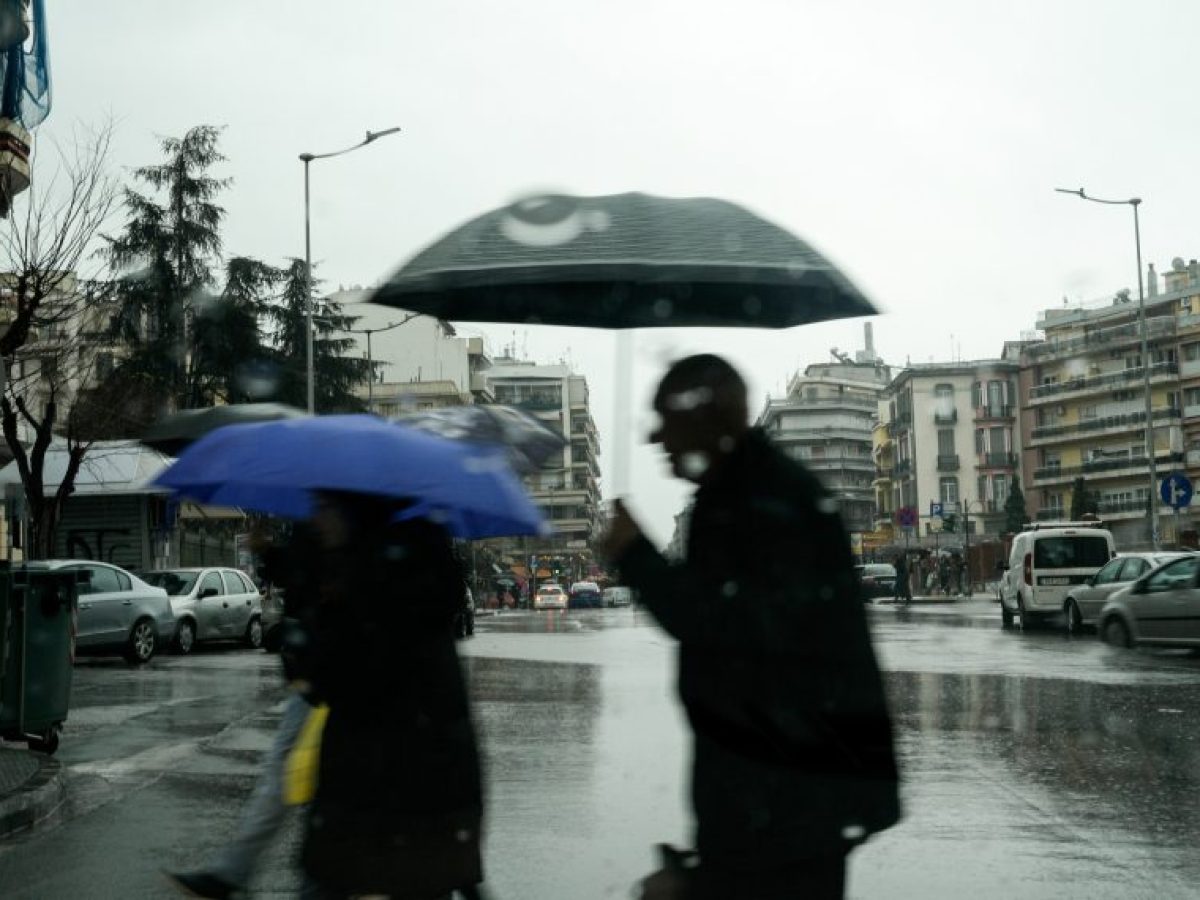 Καιρός: Προ των πυλών βαρομετρικό χαμηλό – «Κλείδωσε» τετραήμερο με βροχές, οι περιοχές