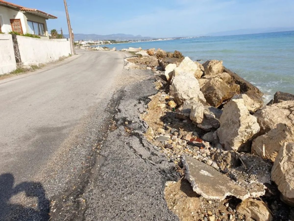 &Kappa;&eta;&rho;ύ&chi;&tau;&eta;&kappa;&epsilon; &sigma;&epsilon; &kappa;&alpha;&tau;ά&sigma;&tau;&alpha;&sigma;&eta; &Epsilon;&kappa;&tau;ά&kappa;&tau;&omicron;&upsilon; &Alpha;&nu;ά&gamma;&kappa;&eta;&sigmaf; &eta; &Delta;&eta;&mu;&omicron;&tau;&iota;&kappa;ή  &Epsilon;&nu;ό&tau;&eta;&tau;&alpha; Ά&sigma;&sigma;&omicron;&upsilon;-&Lambda;&epsilon;&chi;&alpha;ί&omicron;&upsilon;
