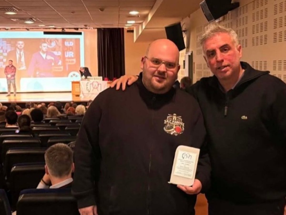 Κορυφαίος προπονητής για την αγωνιστική περίοδο 2024–2025 ο Παύλος Τελόπουλος