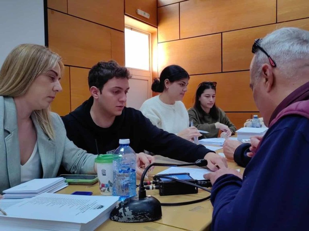 Κορινθία: Εκλογές ΠΑΣΟΚ για την ανάδειξη συνέδρων ενόψει του συνεδρίου  (video-φώτο)