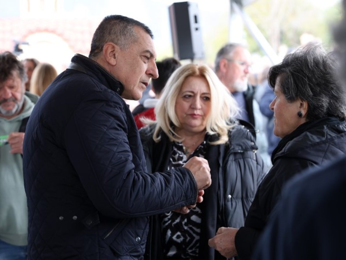 Κουρέτας-Ντιντή στο σημείο της τραγωδίας των Τεμπών