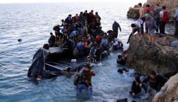 kriti-Άfixi-akoma-158-metanaston-1