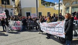 leros-megaliodis-sigkentrosi-diamartirias-gia