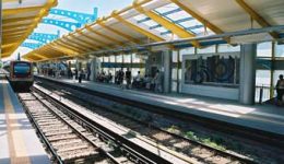 marousiHlektrikos-megales-pagides-sti-grammi