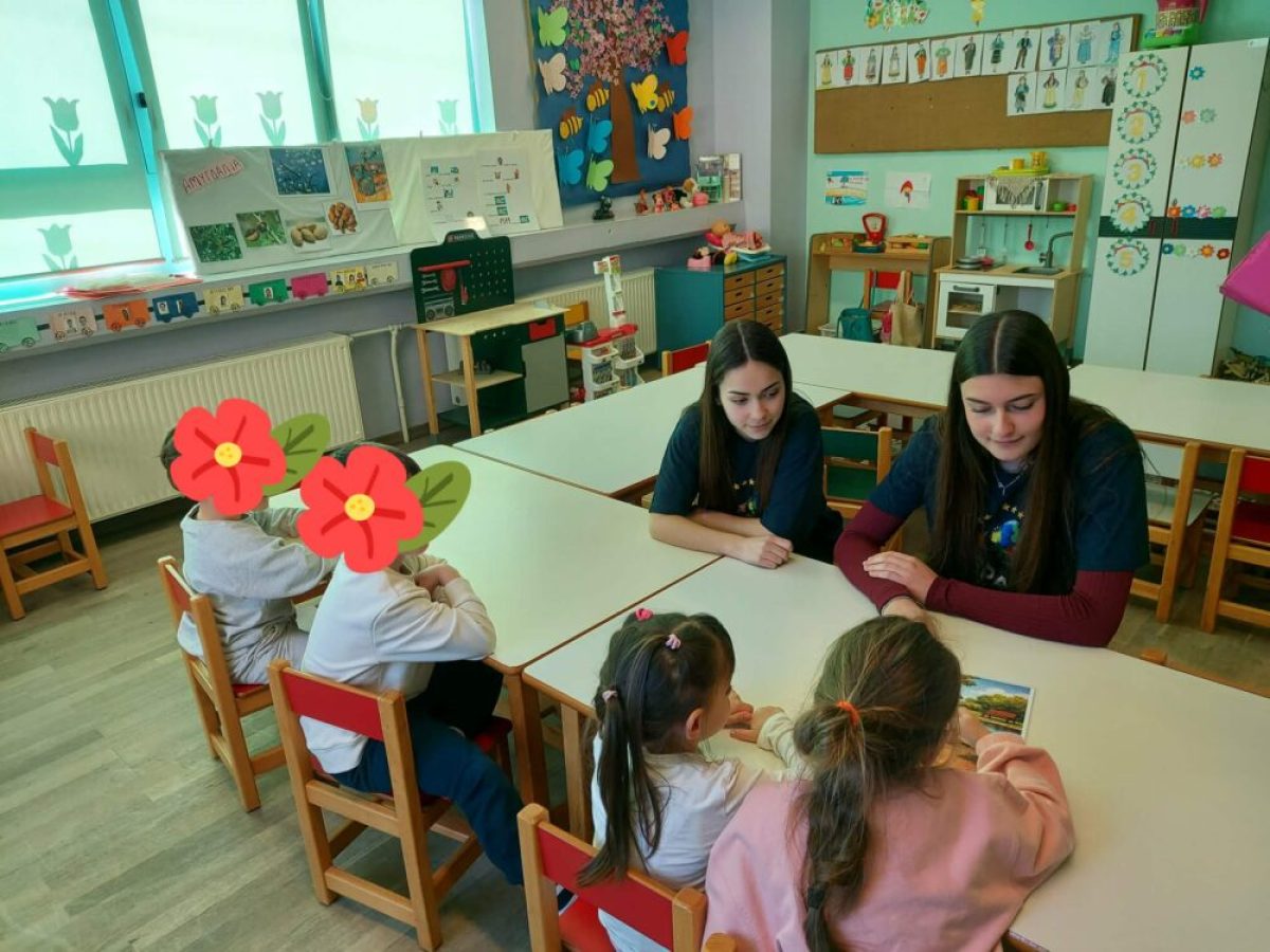Μαθητές του ΔΗΜ.Ω.Σ ΓΕΛ Κοζάνης σε δράσεις με νηπιαγωγεία της πόλης