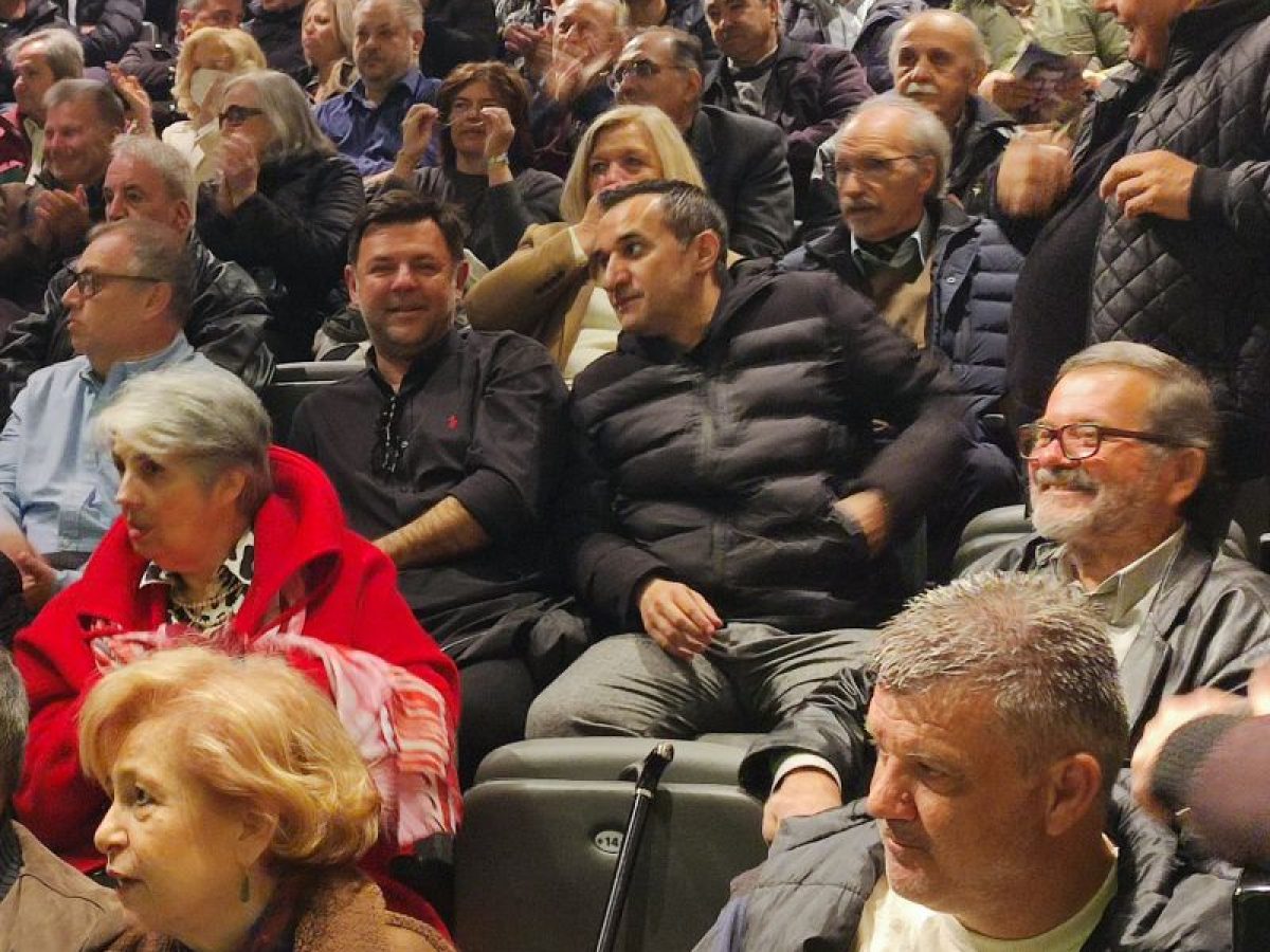 Μαζί στο ΠΑΣΟΚ αλλά με άλλον “εκλεκτό” …