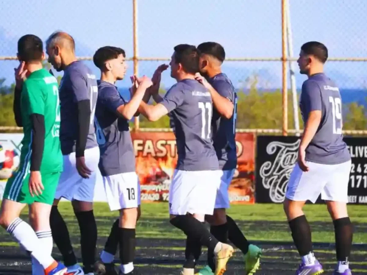 Με δύο τέρματα σε διάστημα έξι λεπτών στην επανάληψη η Δόξα Καρδάμαινας πήρε την πρόκριση στην προημιτελική φάση