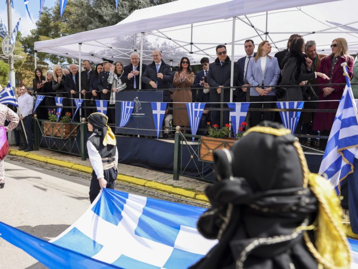 Με λαμπρότητα γιορτάστηκε στο Μαρούσι η Εθνική Επέτειος της 25ης Μαρτίου