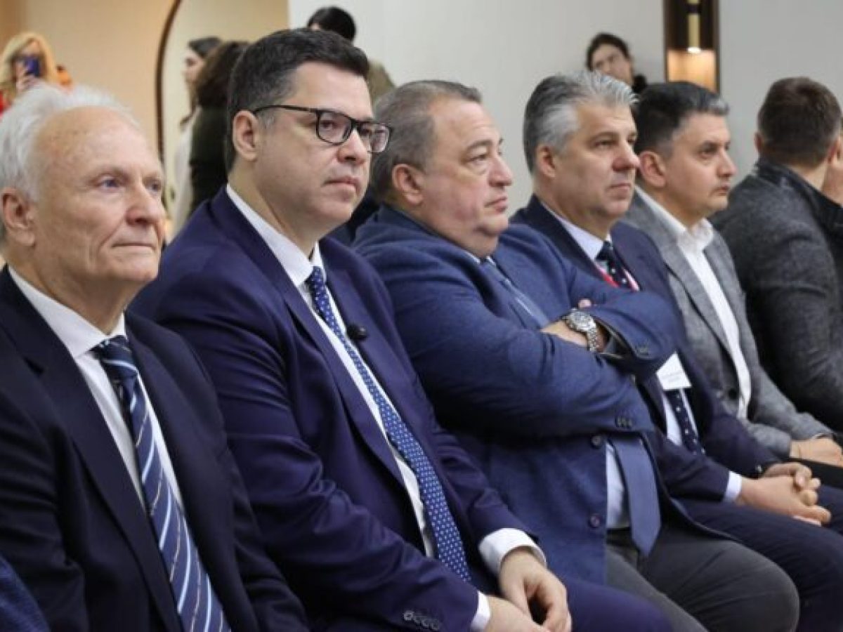 Με τη συμμετοχή Υφυπουργών και Αυτοδιοικητικών διεξήχθη το 2ο Συνέδριο Αγροτικής Ανάπτυξης Ροδόπης,  στην Κομοτηνή (φωτος)