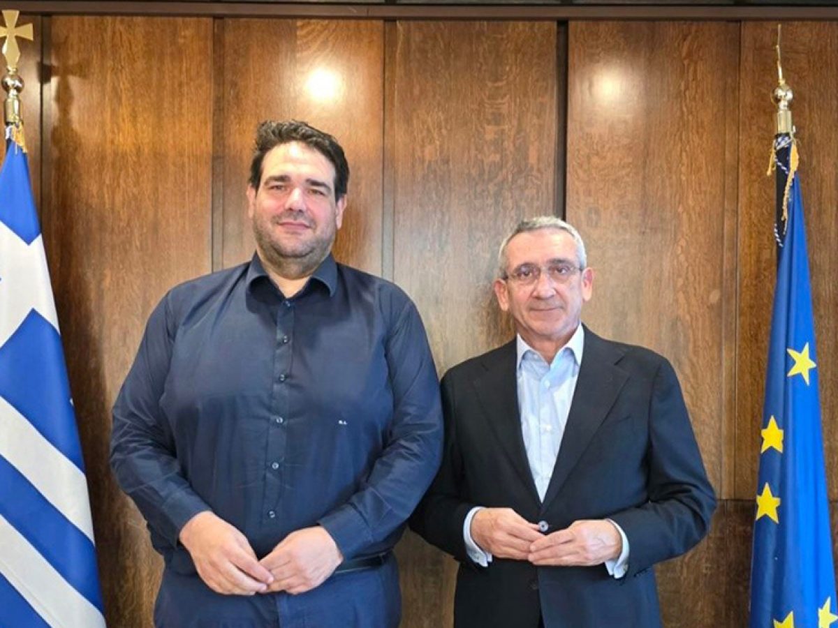 Με τον υπουργό Εσωτερικών συναντήθηκε ο Περιφερειάρχης Νοτίου Αιγαίου Γιώργος Χατζημάρκος