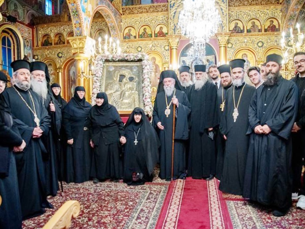 Μεγάλη γιορτή για την υποδοχή της Παναγίας Εικοσιφοινίσσης στον Ι.Ν. Εισοδίων της Θεοτόκου Νικήσιανης  Χοροστατούντος του Σεβασμιωτάτου Μητροπολίτου Δράμας κ. Δωρόθεου