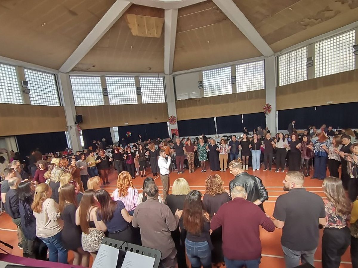 Μεγάλη συμμετοχή στον ετήσιο χορό του Συλλόγου Ποντίων Νέας Ιωνίας «Σινώπη»