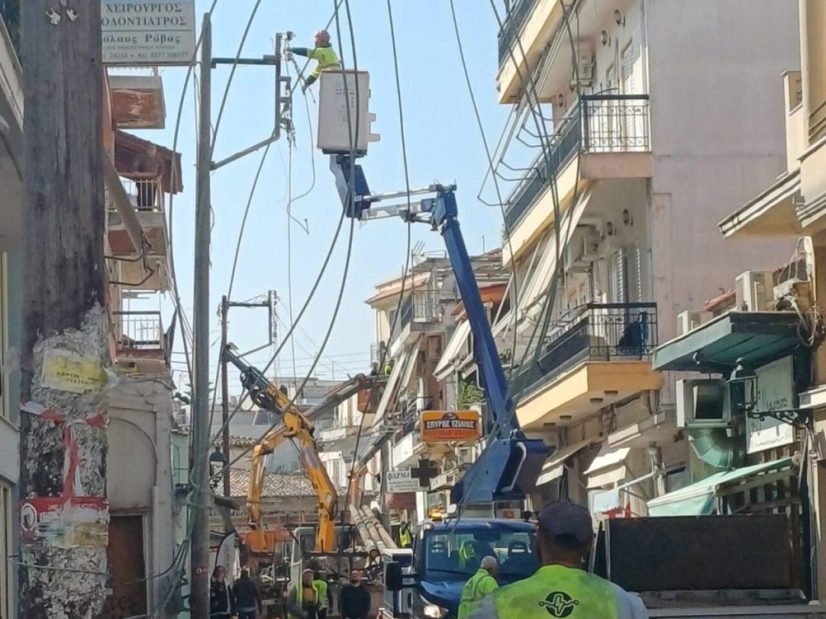Μεσολόγγι: Υπογειοποίηση δικτύου ηλεκτροφωτισμού στην οδό Θυσίας