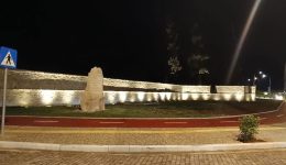 mesolongi-neos-fotismos-anadiknii-to