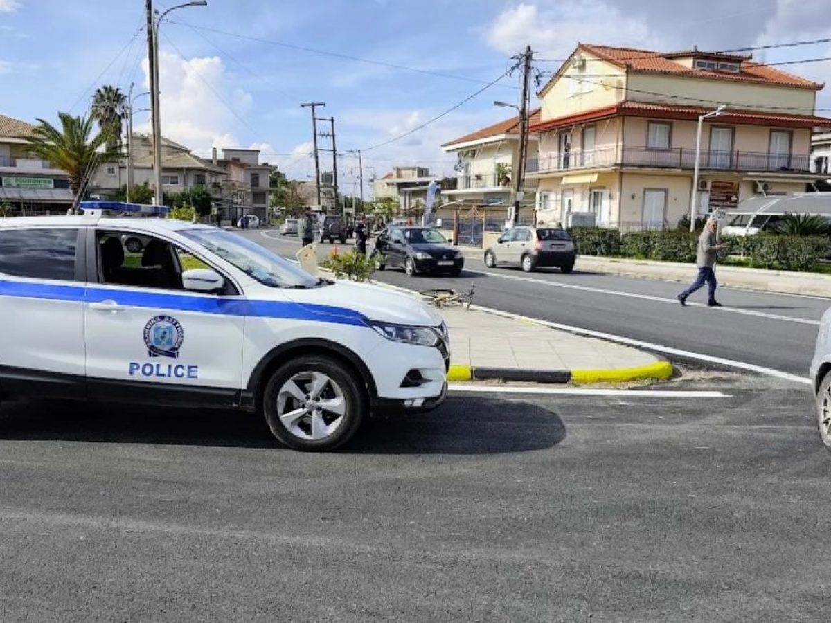 Μεσολόγγι – τροχαίο: Ποδηλάτισσα συγκρούστηκε σε Ι.Χ. και κατέληξε σε δεύτερο όχημα