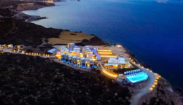 milos-prasino-fos-gia-tin-1