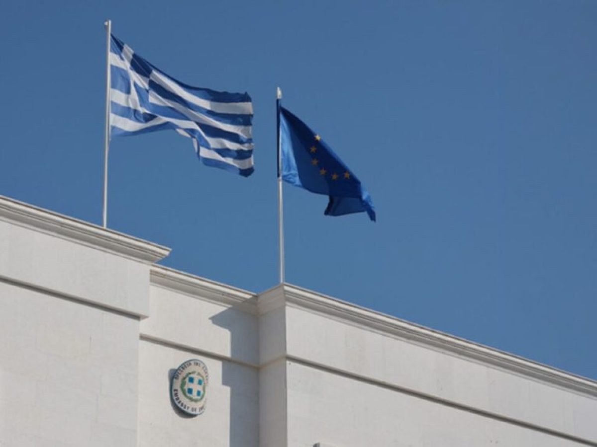 «Μείνετε στα σπίτια σας»: Έκτακτη οδηγία της ελληνικής πρεσβείας στο Άμπου Ντάμπι προς Έλληνες πολίτες, πώς θα επιτρέψουν στην Ελλάδα