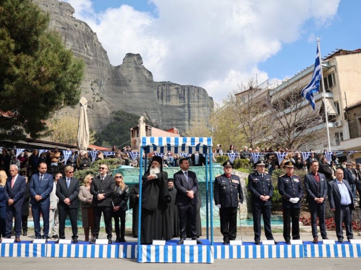 Μήνυμα του Δ. Μετεώρων Λευτέρη Αβραμόπουλου στην παρέλαση της 25ης Μαρτίου στην Καλαμπάκα