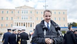 mitsotakis-i-ellada-ischiri-enomeni