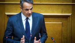 mitsotakis-i-epistoliki-psifos-enischii