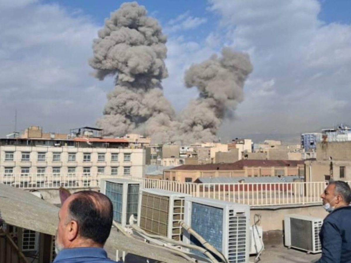 Νεκρός ο Χαμενεΐ, επιβεβαιώνουν διεθνή ΜΜΕ, φωτογραφίες με τη σορό του είδαν Νετανιάχου και Τραμπ