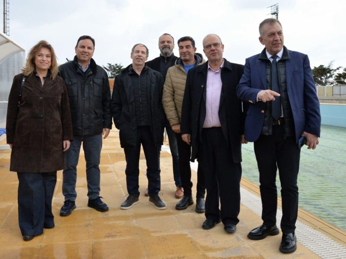 ΝΕΑ ΕΠΟΧΗ ΓΙΑ ΤΟΝ ΑΘΛΗΤΙΣΜΟ ΤΩΝ ΚΥΚΛΑΔΩΝ  ΑΝΑΒΑΘΜΊΖΕΤΑΙ ΤΟ ΔΗΜΟΤΙΚΟ ΚΟΛΥΜΒΗΤΗΡΙΟ ΤΗΣ ΣΥΡΟΥ ΜΕ 1.178.000€  Η ΞΕΧΑΣΜΕΝΗ ΣΥΡΟΣ ΣΤΟΝ ΑΘΛΗΤΙΚΟ ΧΑΡΤΗ ΤΗΣ ΧΩΡΑΣ, ΜΕ ΕΡΓΑ ΥΨΟΥΣ 4.262.574€